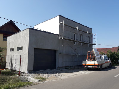 Tâmplărie PVc premium Gealan S8000, ușă de garaj secțională în Sâncraiu de Mureș.